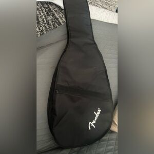 41.5” Fender Gig Bag (likely for an acoustic or electric guitar.